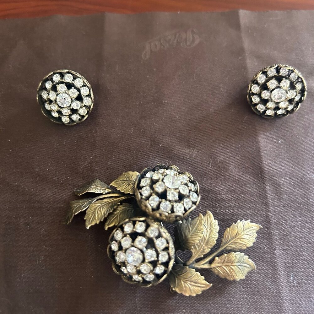 Vintage 1940's Victorian Revival Filigree Rhinestone Brooch & Clip Earring Set